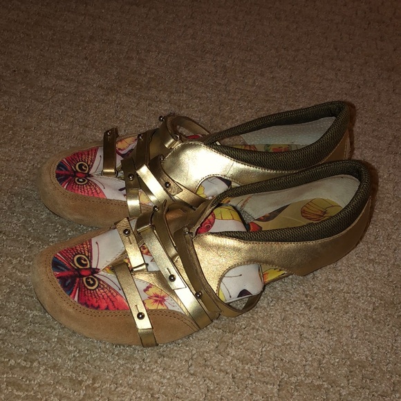 M by morenatom size 7 - Picture 1 of 1